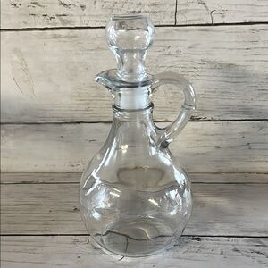 Clear Glass Cruet Oil Decanter With Glass And Plastic Stopper